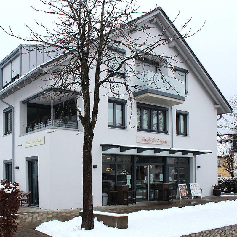 Wohn- und Geschäftshaus Durach